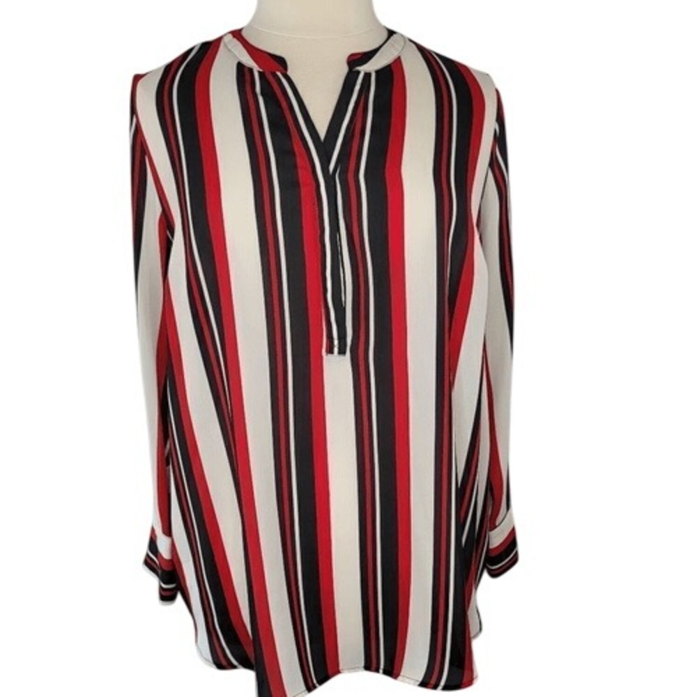Roz &‎ Ali Black & Red Striped Blouse